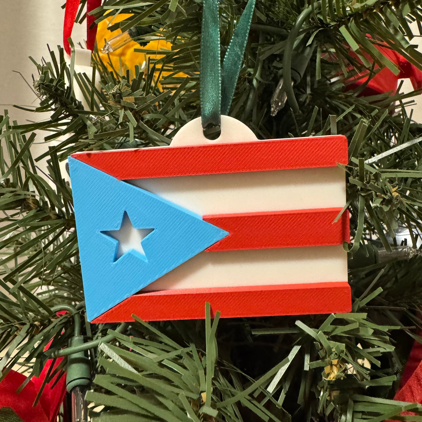 Bandera de Puerto Rico Ornamento Navideño